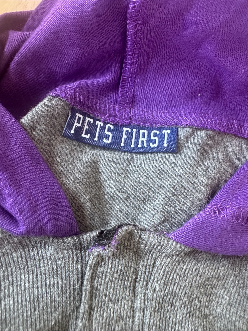 Minnesota Vikings NFL Dog Cat Throwback Hoodie Tee by Pets First - Size Small - Picture 4 of 15